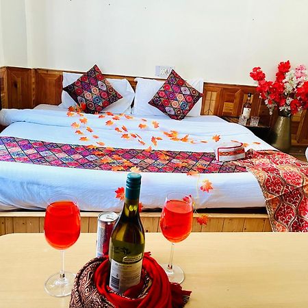 Hotel Dream Valley Kasol #Near Mall Road #River View #Parking #Gaming Zone #Open Terrace #Restaurant 외부 사진