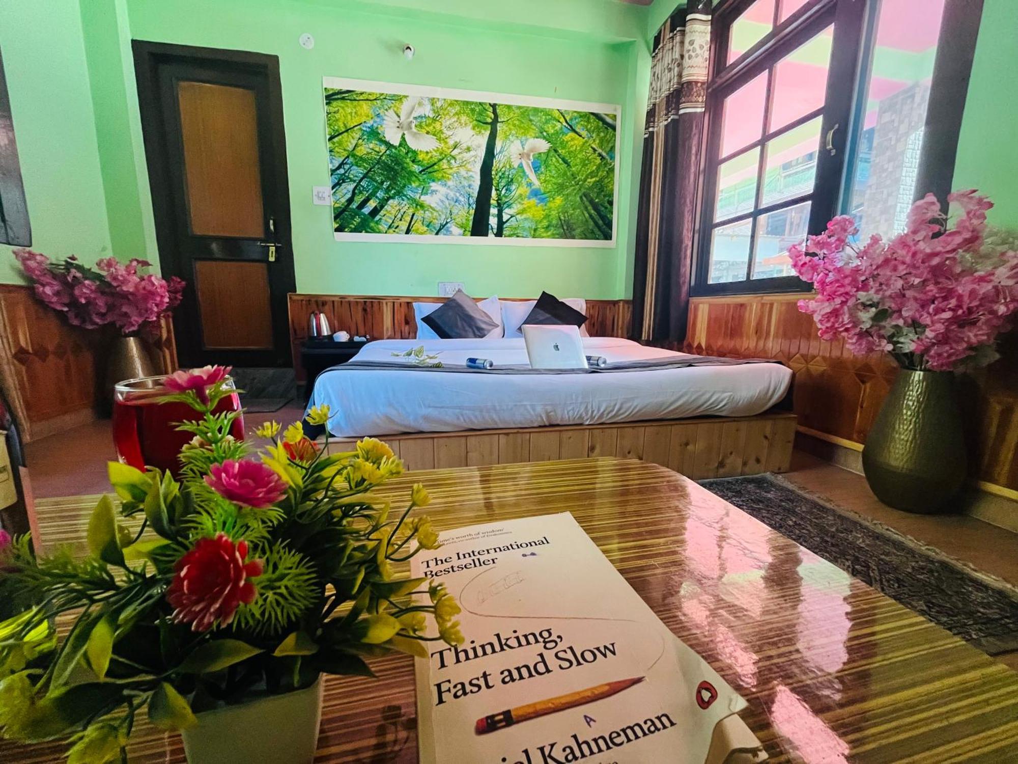 Hotel Dream Valley Kasol #Near Mall Road #River View #Parking #Gaming Zone #Open Terrace #Restaurant 외부 사진