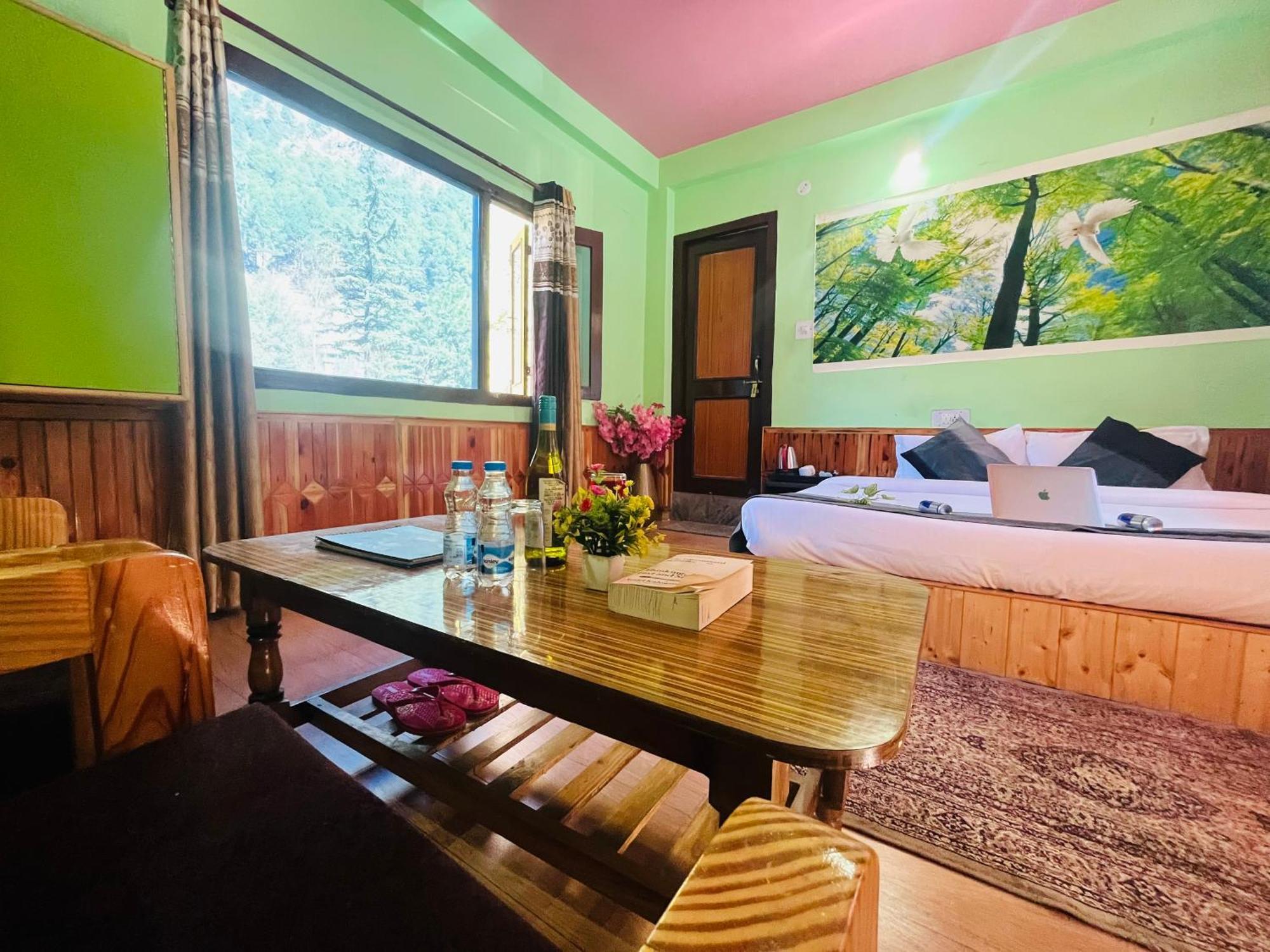 Hotel Dream Valley Kasol #Near Mall Road #River View #Parking #Gaming Zone #Open Terrace #Restaurant 외부 사진