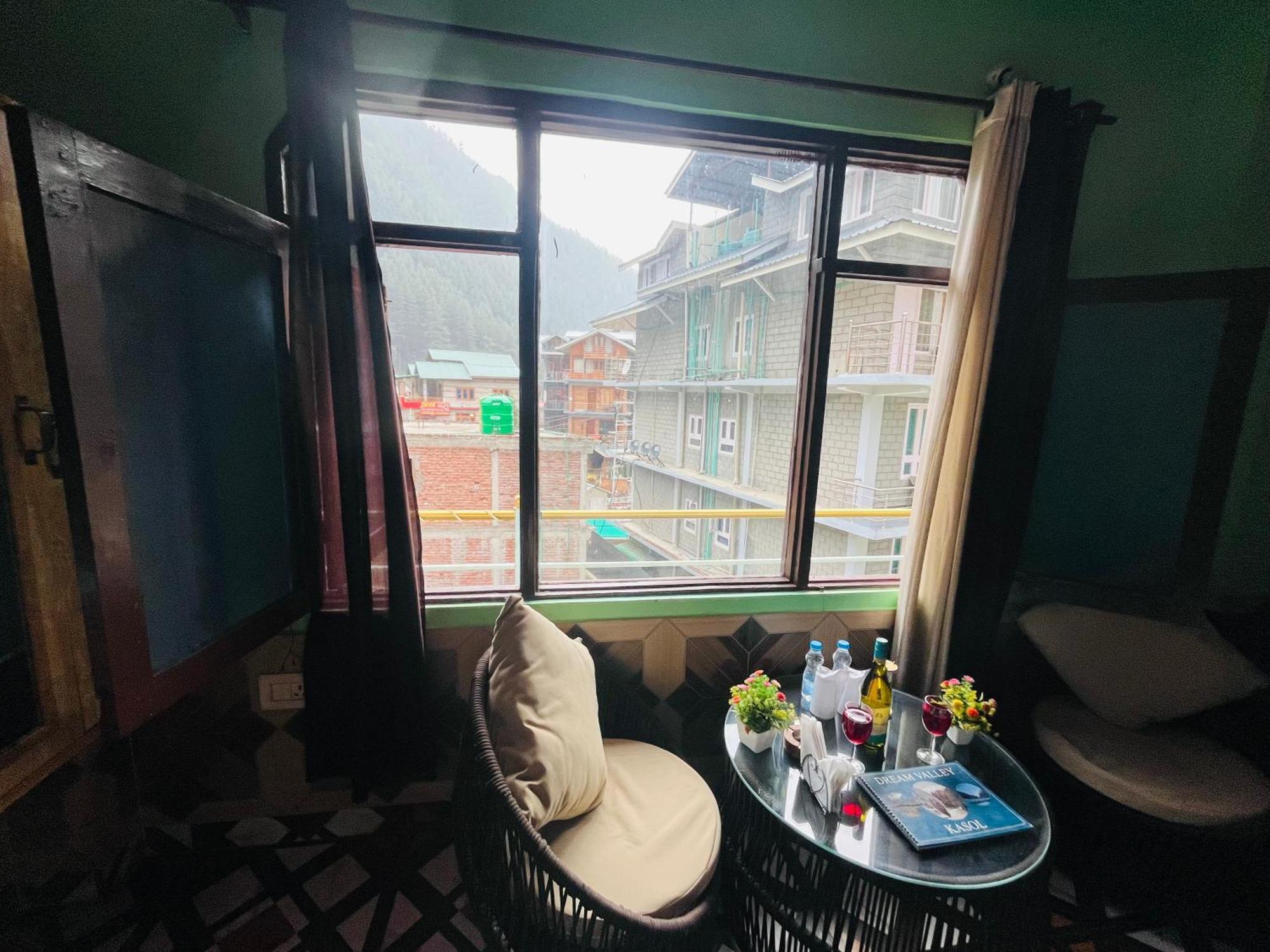 Hotel Dream Valley Kasol #Near Mall Road #River View #Parking #Gaming Zone #Open Terrace #Restaurant 외부 사진