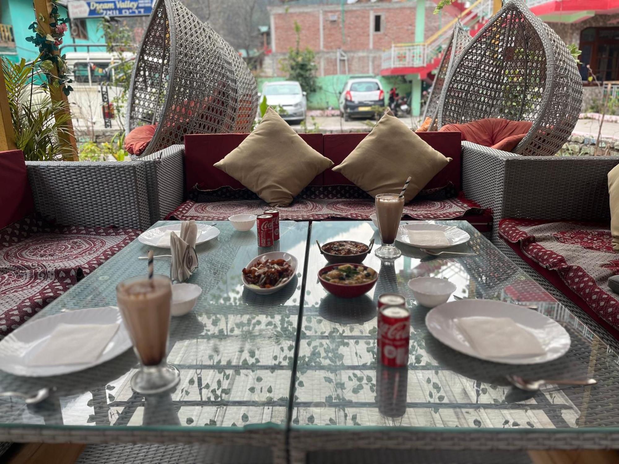 Hotel Dream Valley Kasol #Near Mall Road #River View #Parking #Gaming Zone #Open Terrace #Restaurant 외부 사진