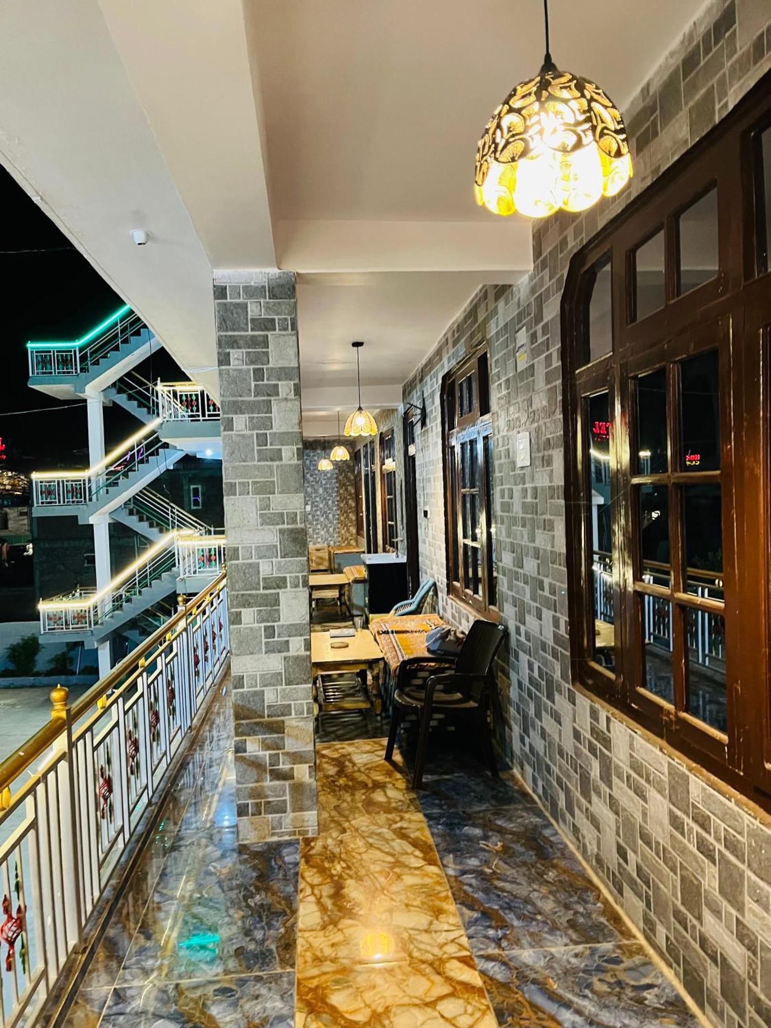 Hotel Dream Valley Kasol #Near Mall Road #River View #Parking #Gaming Zone #Open Terrace #Restaurant 외부 사진