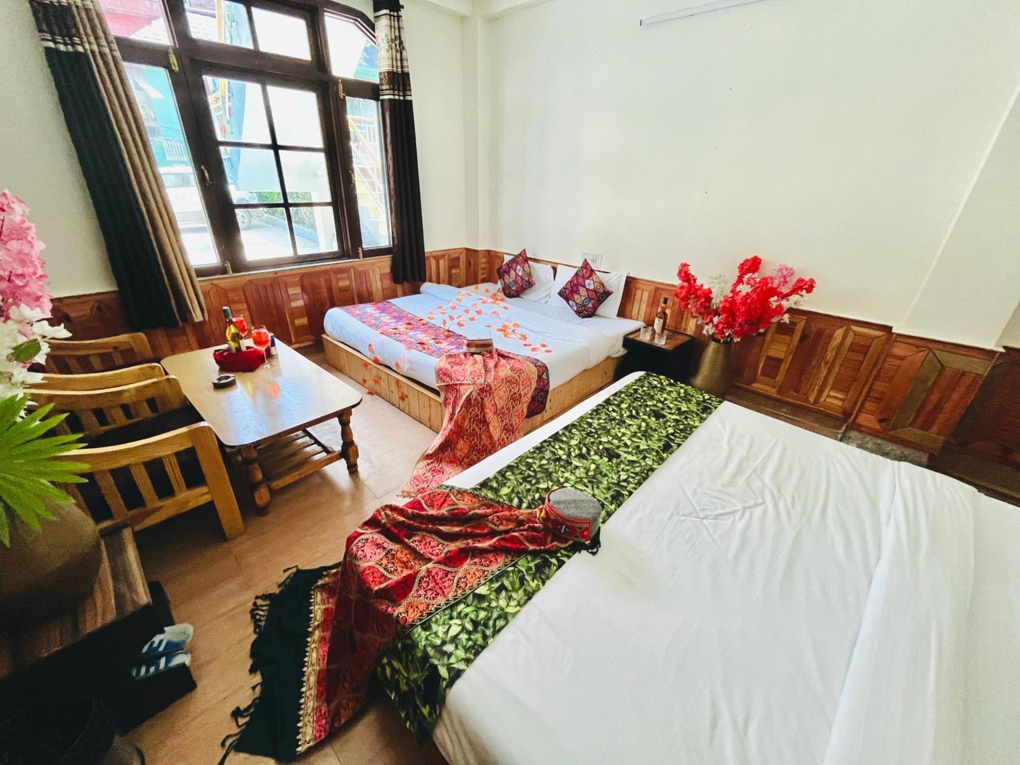 Hotel Dream Valley Kasol #Near Mall Road #River View #Parking #Gaming Zone #Open Terrace #Restaurant 외부 사진